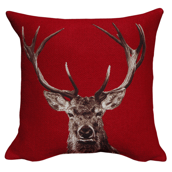 Sleeping wood red, cushion, winter, design, deco, minimalist - Jules Pansu